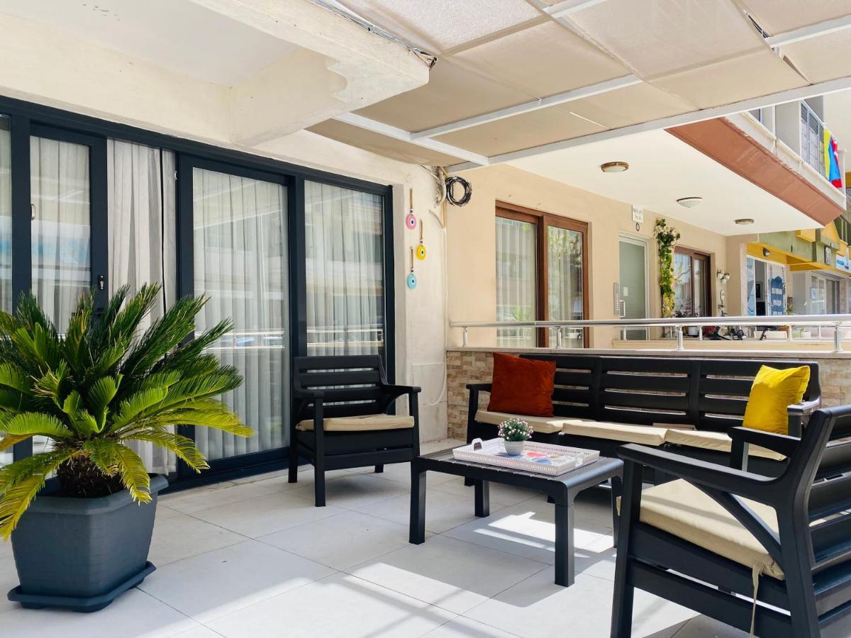 Ezgi'S Apartment With Terrace In Marmaris Zewnętrze zdjęcie