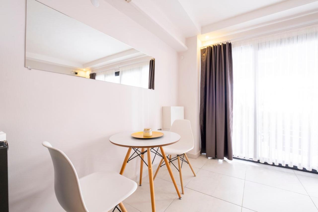 Ezgi'S Apartment With Terrace In Marmaris Zewnętrze zdjęcie