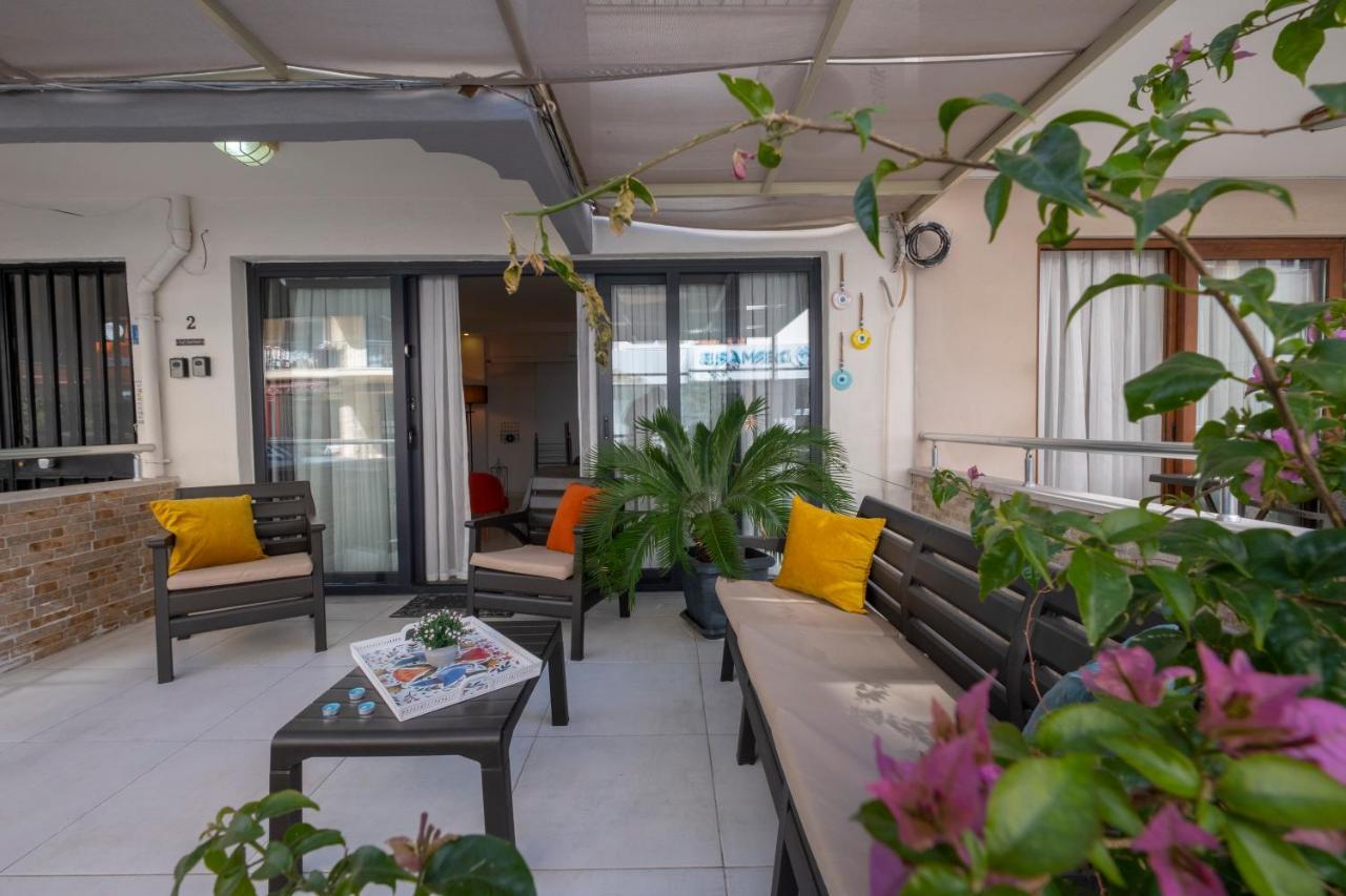 Ezgi'S Apartment With Terrace In Marmaris Zewnętrze zdjęcie