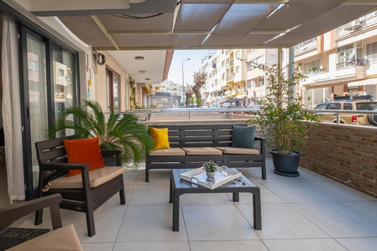Ezgi'S Apartment With Terrace In Marmaris Zewnętrze zdjęcie